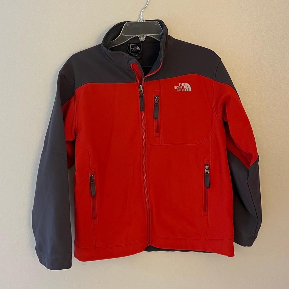 The North Face Boys Apex Soft Shell Fleece lined Jacket, size large